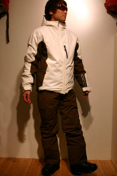 What's DEFROST?: CHIEMSEE TOKYO STORE